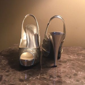 Guess gold sequence platform heel.